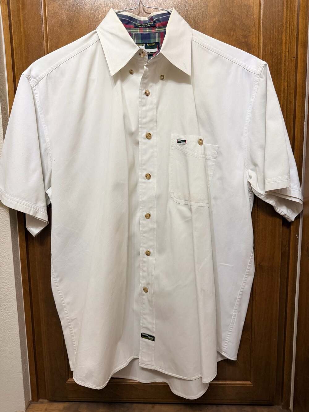Urgent Gear Sportswear Men's Short Sleeve White Button Down Shirt w/ Plaid Trim